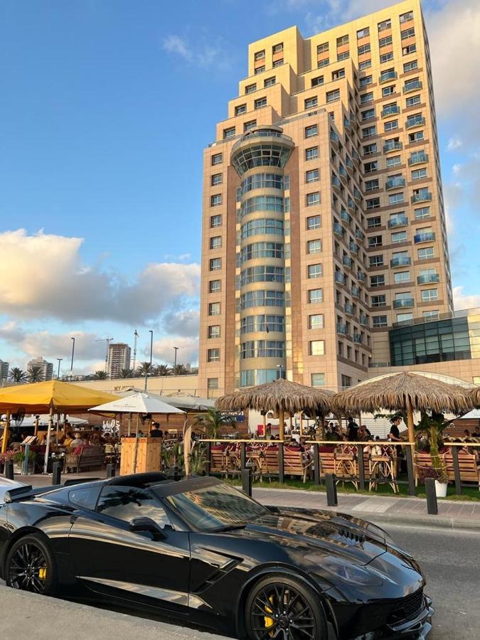 Suite On The Beach Haifa Buitenkant foto